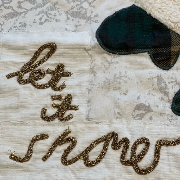 NWOT Pottery Barn X-más Pillow 20x20 - Picture 3 of 7